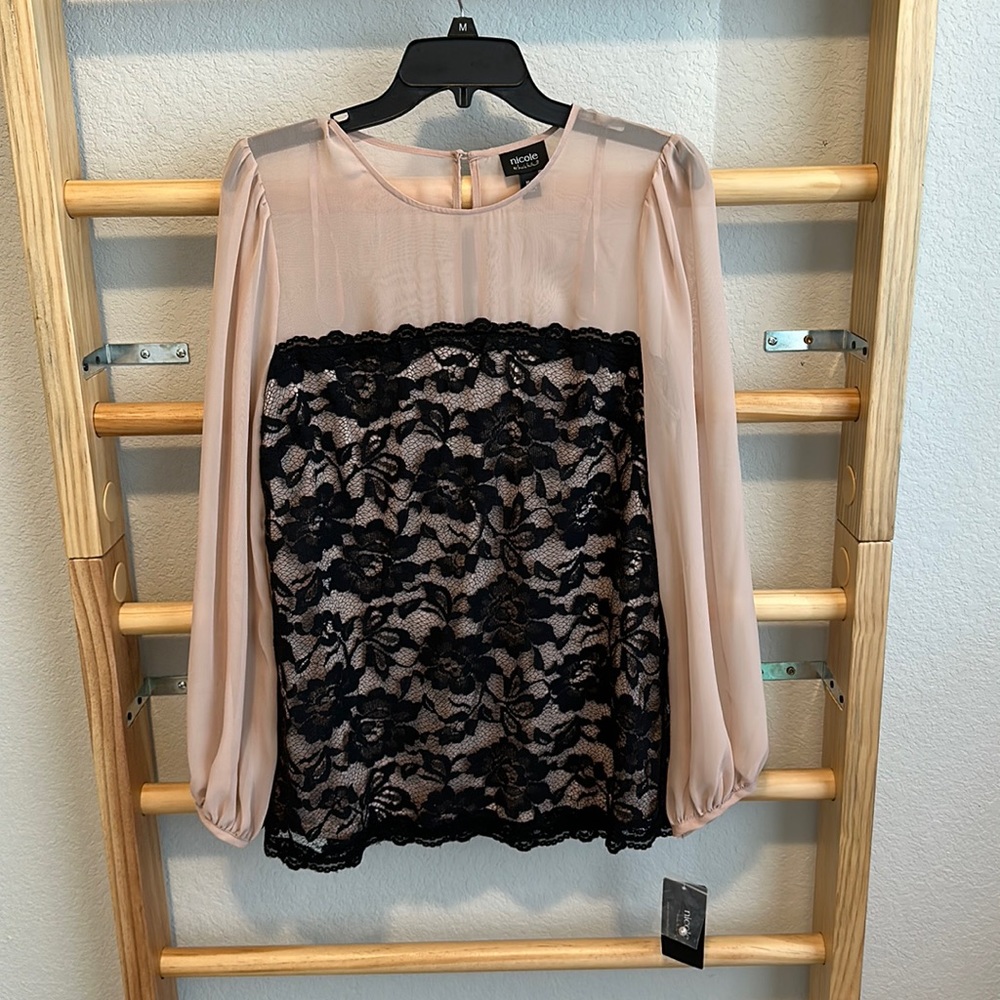 Nicole by Nicole Miller sheer and lace black/cream top or super mini dress. Sz M